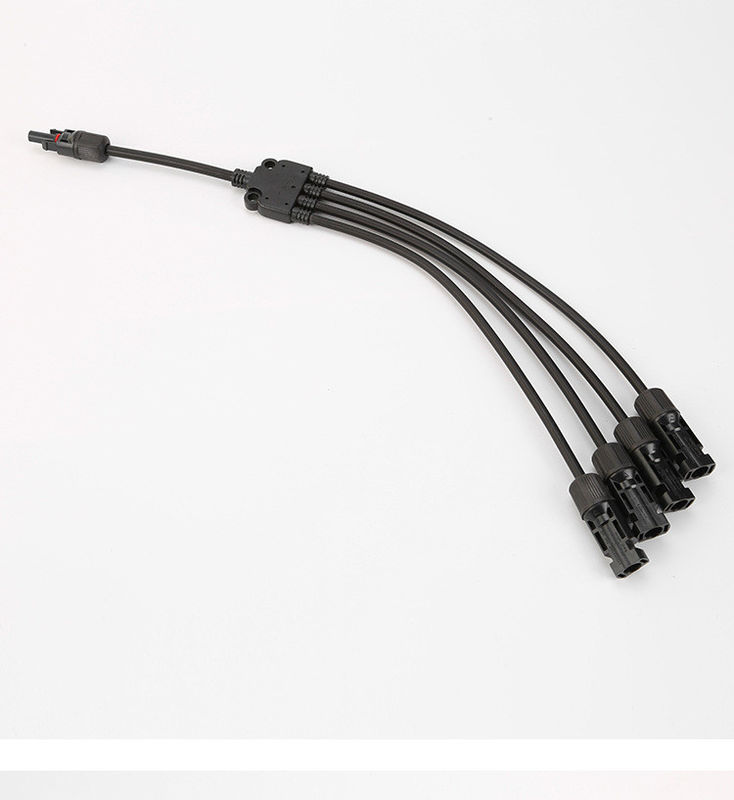 IP68 solar do conector de ramo 1 a 4 de MC4 Y para a produção de eletricidade